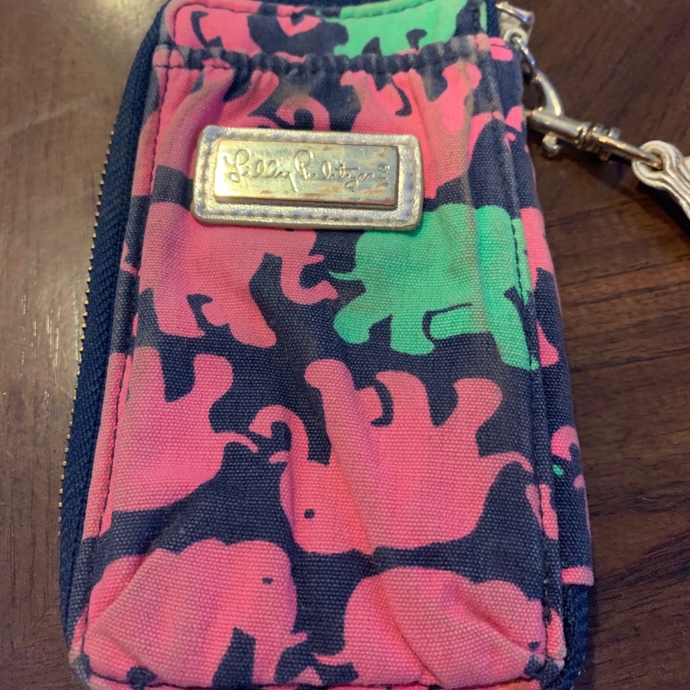 Lilly Pulitzer zip around wallet